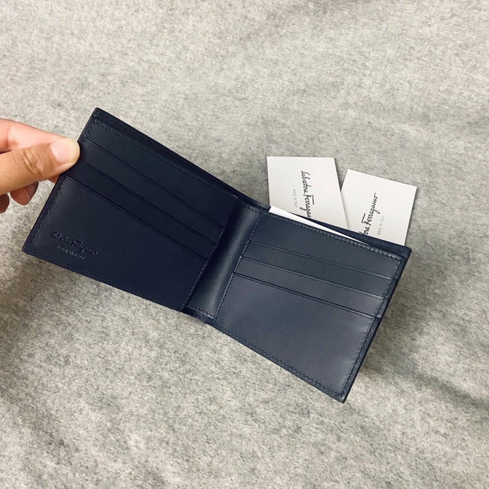 SOLD NWT Ferragamo Bifold Wallet Leather studded - Picture 5 of 8
